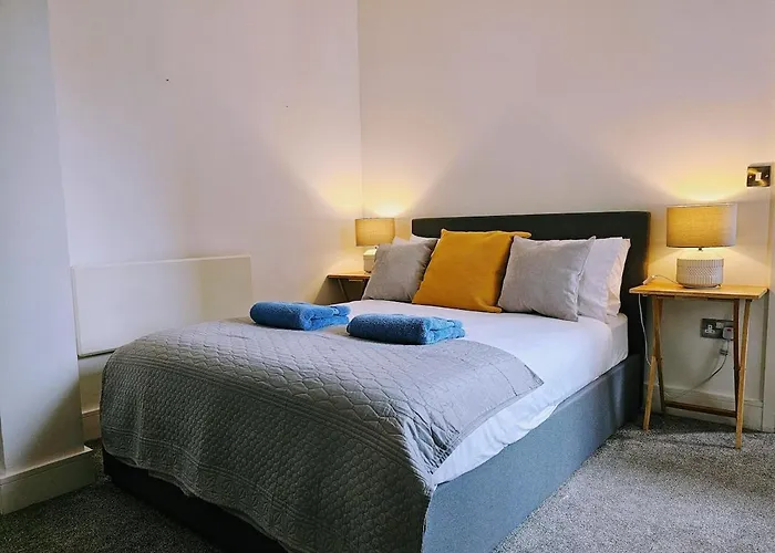 Modern Flat - Free Parking Apartment *